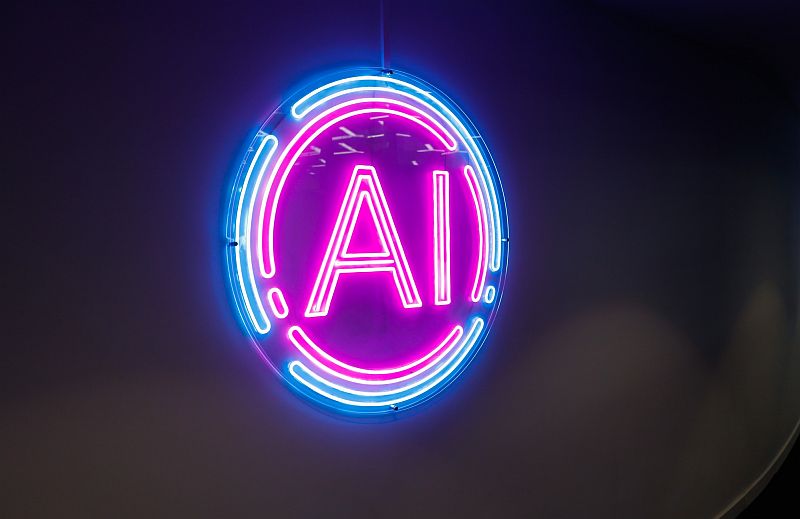 abstrakt, KI, künstliche, künstliche Intelligenz, Hintergrund, Bot, Gehirn, Geschäft, Chat, Compliance, Computer, Konzept, Kontrolle, Cyber, dunkel, Daten, Entscheidung, Entwicklung, digital, Technik, ethisch, Fabrik, Zukunft, Hammer, Illustration, Industrie, Information, Innovation, Intelligenz, Internet, iot, Rechtsprechung, Anwalt, Lernen, Gesetzgebung, Rechtsstreit, Maschine, Mikrochip, Netzwerk, Person, Politik, Regulierung, Verantwortung, Roboter, Roboter, Sicherheit, Überwachung, System, Technologie